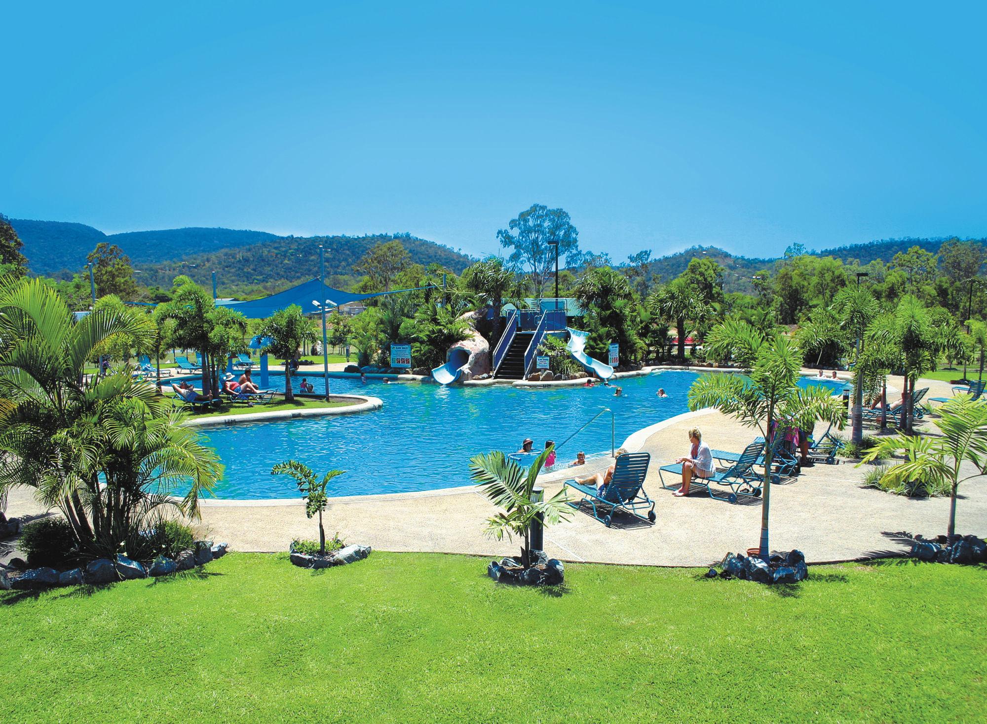 Big4 Adventure Whitsunday Resort Airlie Beach Exterior foto