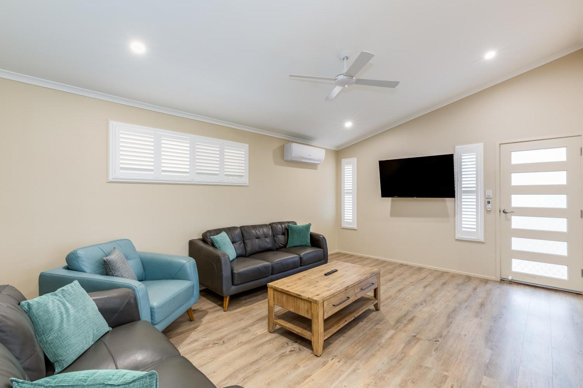 Big4 Adventure Whitsunday Resort Airlie Beach Exterior foto